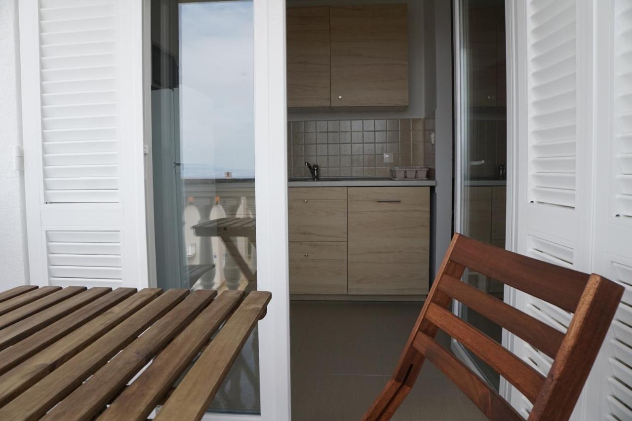 Mitra Apartments Malinska Bagian luar foto